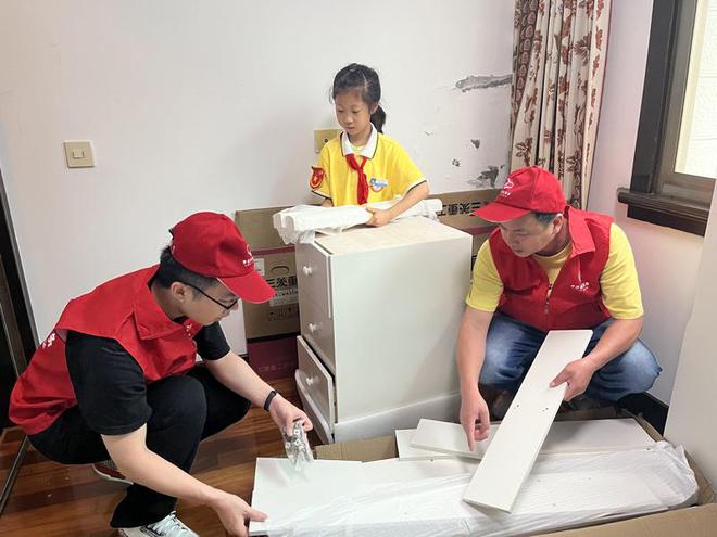 z6尊龙凯时，舟山岱山县烟草专卖局：为爱奔赴山海 四年助学步